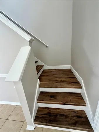 $2,400 | 18122 Lembrecht Way, Tampa, FL 33647