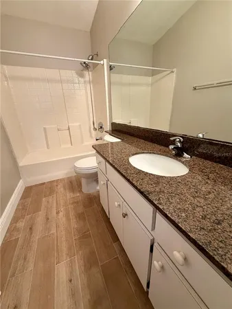 $2,400 | 18122 Lembrecht Way, Tampa, FL 33647