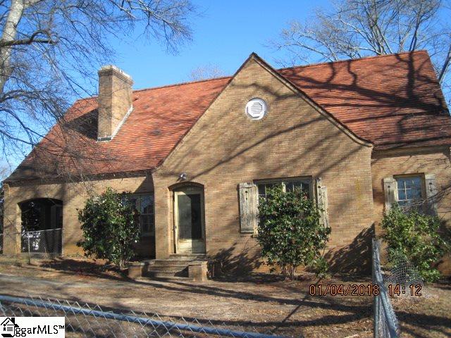 505 South Pendleton Street Easley, SC 29640 - Photo 1 of 12 Gallery Image 1