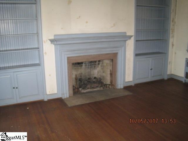 505 South Pendleton Street Easley, SC 29640 - Photo 8 of 12 Gallery Image 8