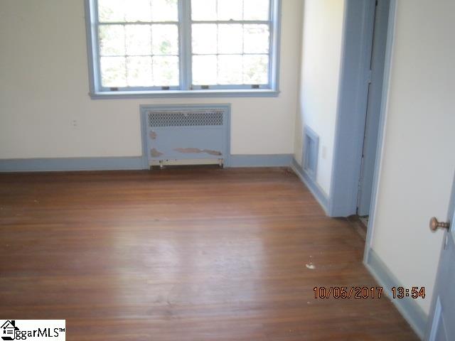 505 South Pendleton Street Easley, SC 29640 - Photo 10 of 12 Gallery Image 10
