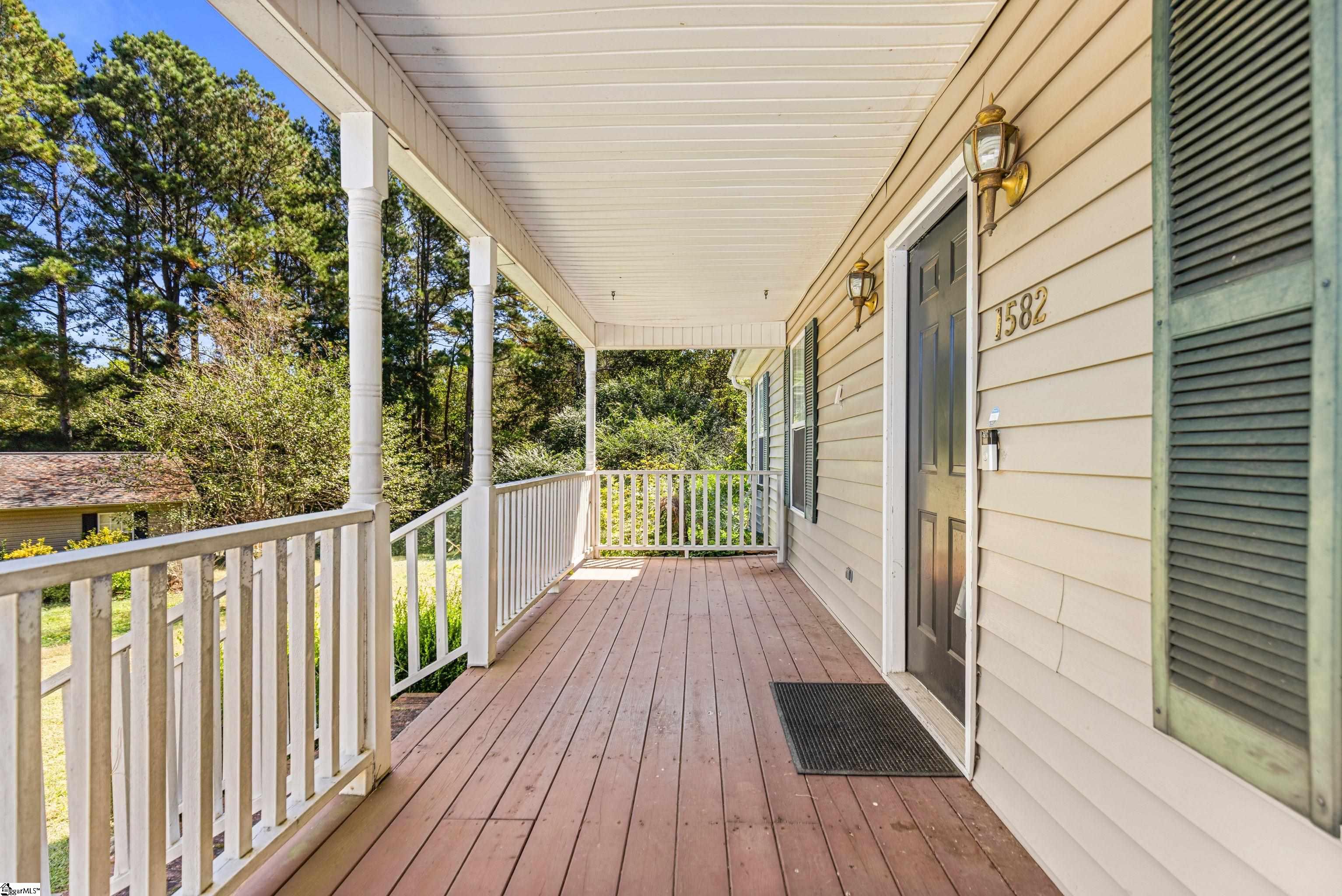 1582 Cedar Rock Church Road Easley, SC 29640 - Photo 3 of 30 Gallery Image 3