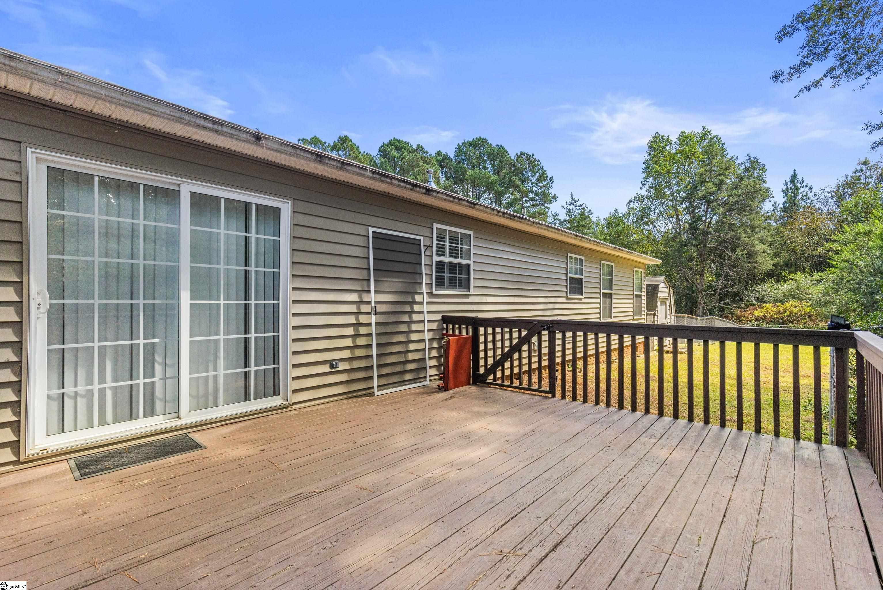 1582 Cedar Rock Church Road Easley, SC 29640 - Photo 5 of 30 Gallery Image 5