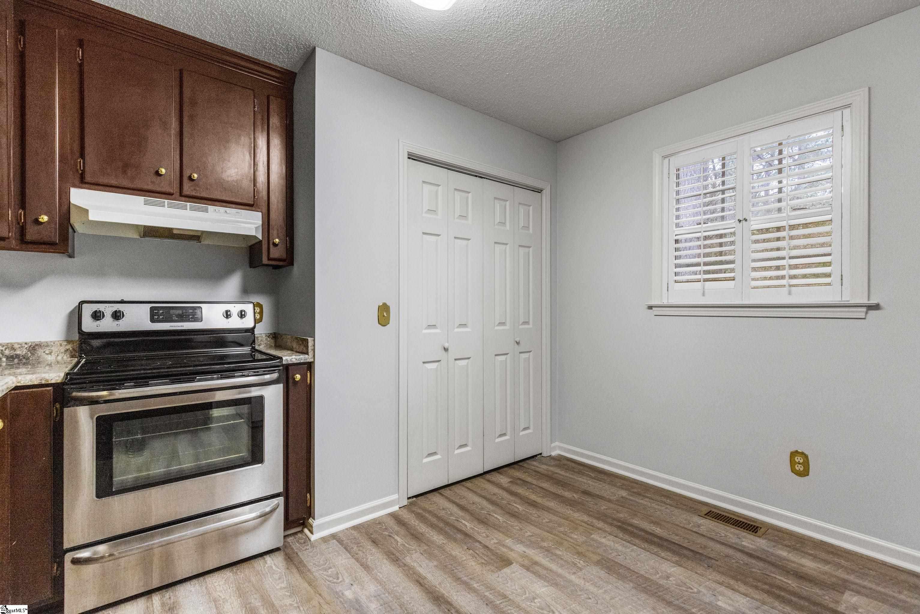 1582 Cedar Rock Church Road Easley, SC 29640 - Photo 10 of 30 Gallery Image 10