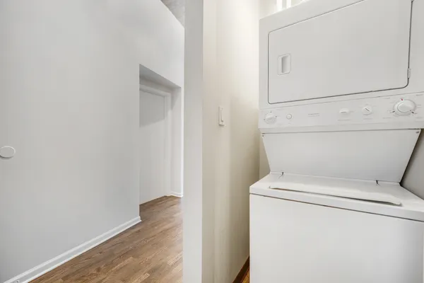 $399,999 | 1000 West 15th Street, Unit 331, Chicago, IL 60608