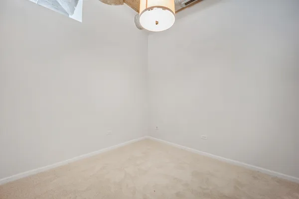 $399,999 | 1000 West 15th Street, Unit 331, Chicago, IL 60608