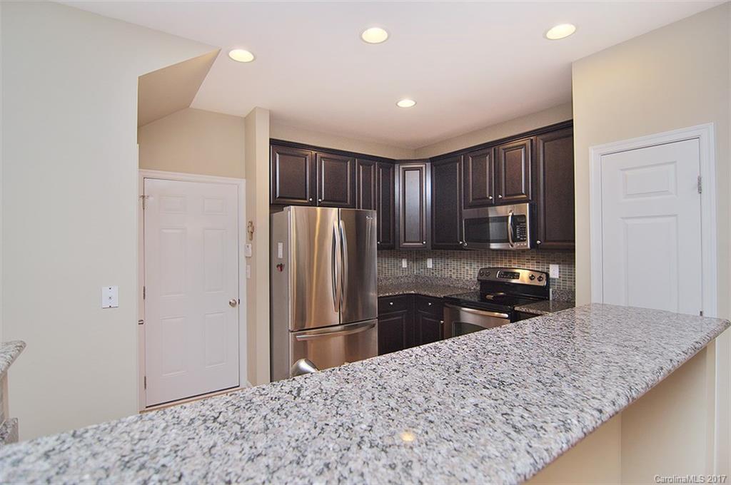 125 Inlet Point Drive, Unit 125 Tega Cay, SC 29708 - Photo 6 of 24