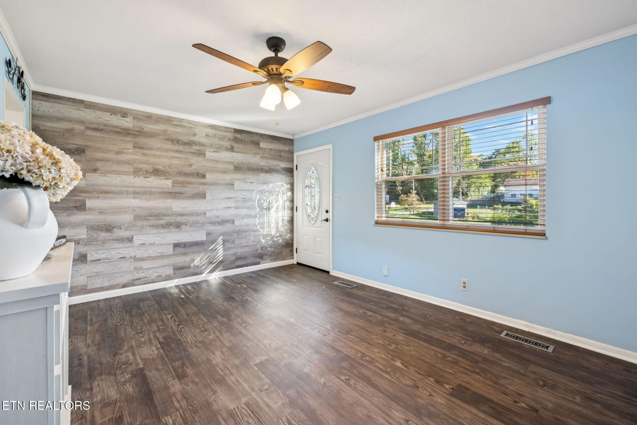 6201 Moore Road, Unit 1 Knoxville, TN 37920 - Photo 7 of 48 Gallery Image 7