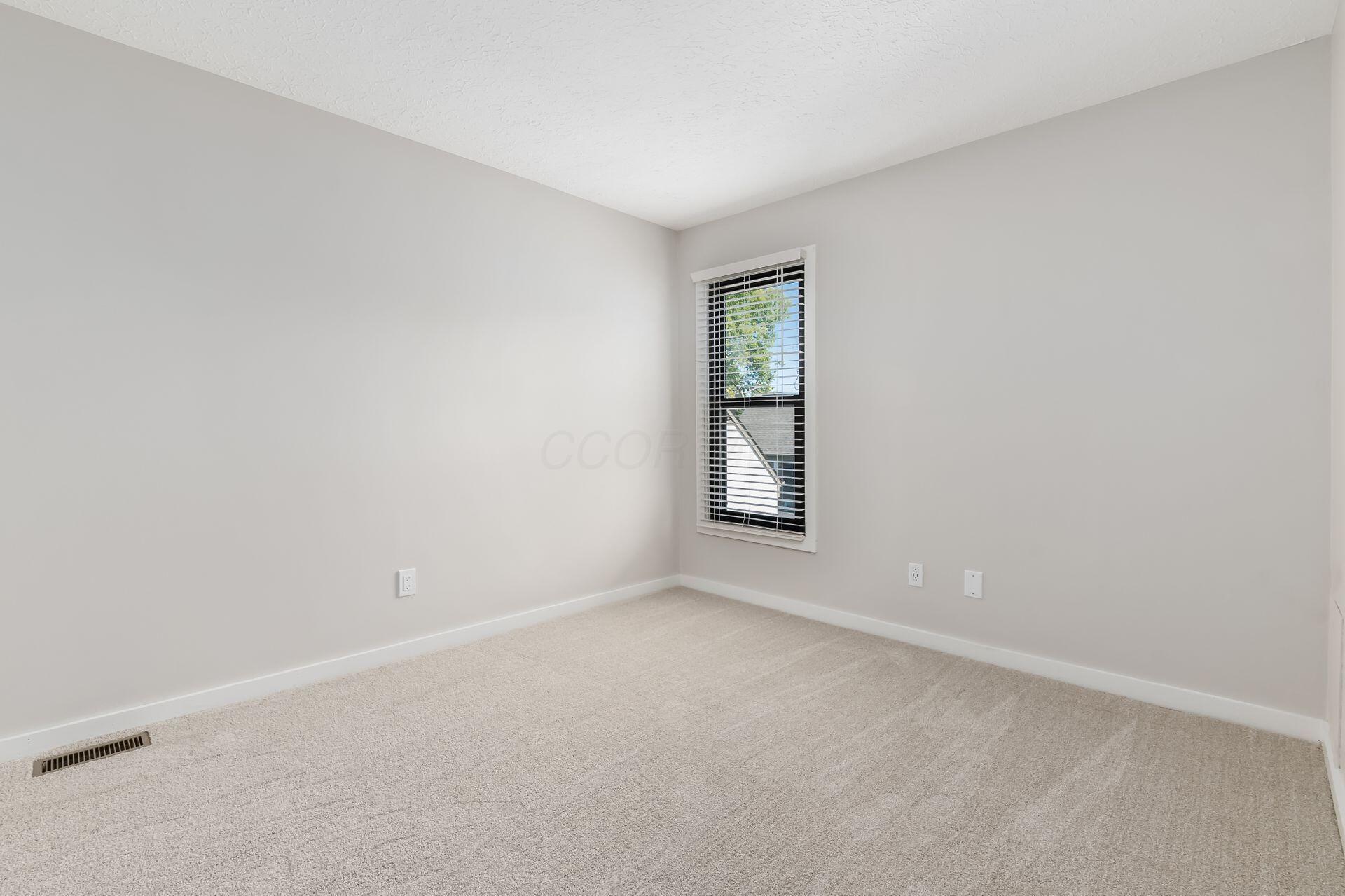 410 Edinburgh Road, Unit 410 Dublin, OH 43017 - Photo 12 of 22 Bedroom 1