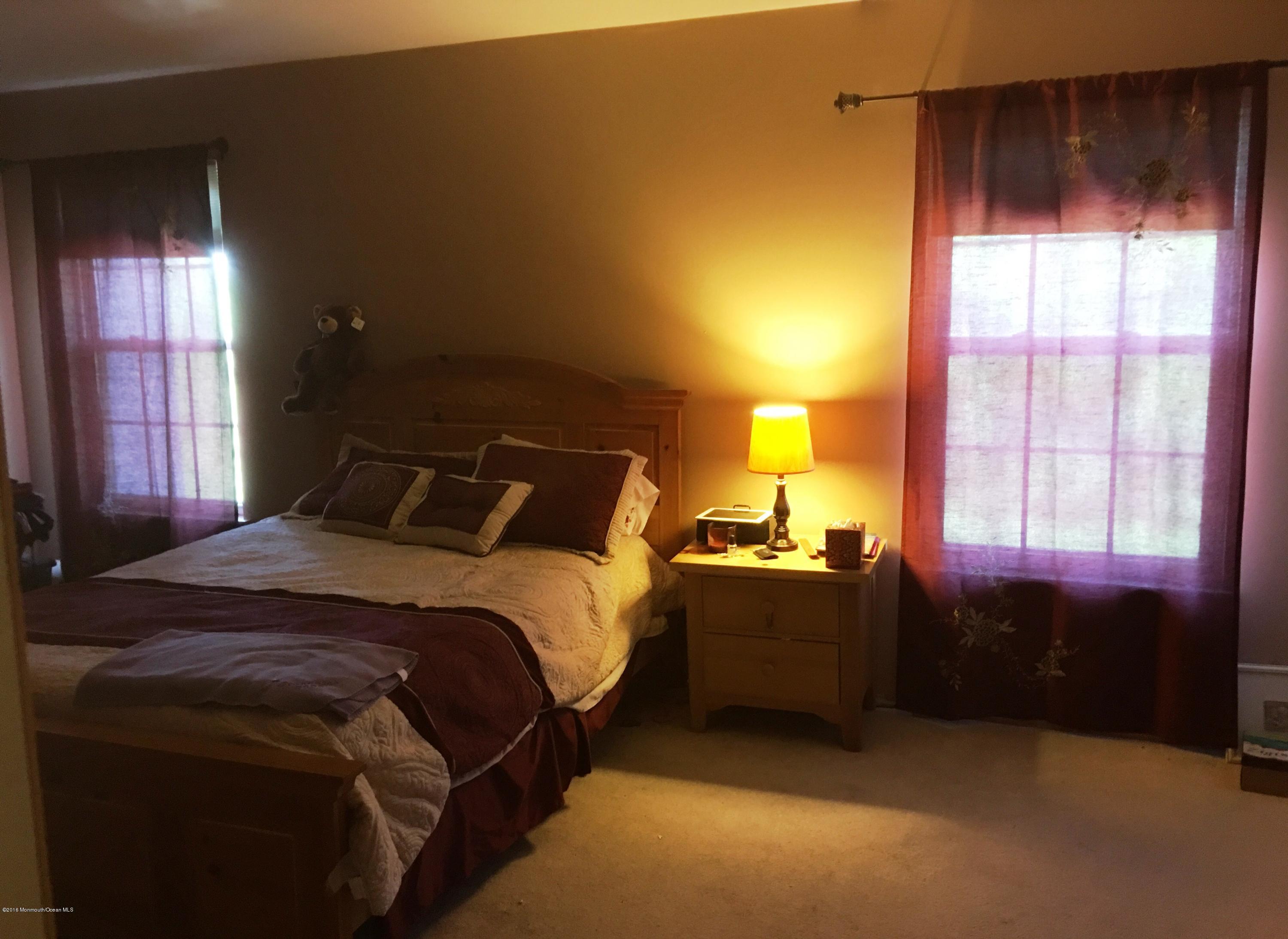 60 County Road, Unit 50 Cliffwood, NJ 07721 - Photo 8 of 14 i 50 bedroom1