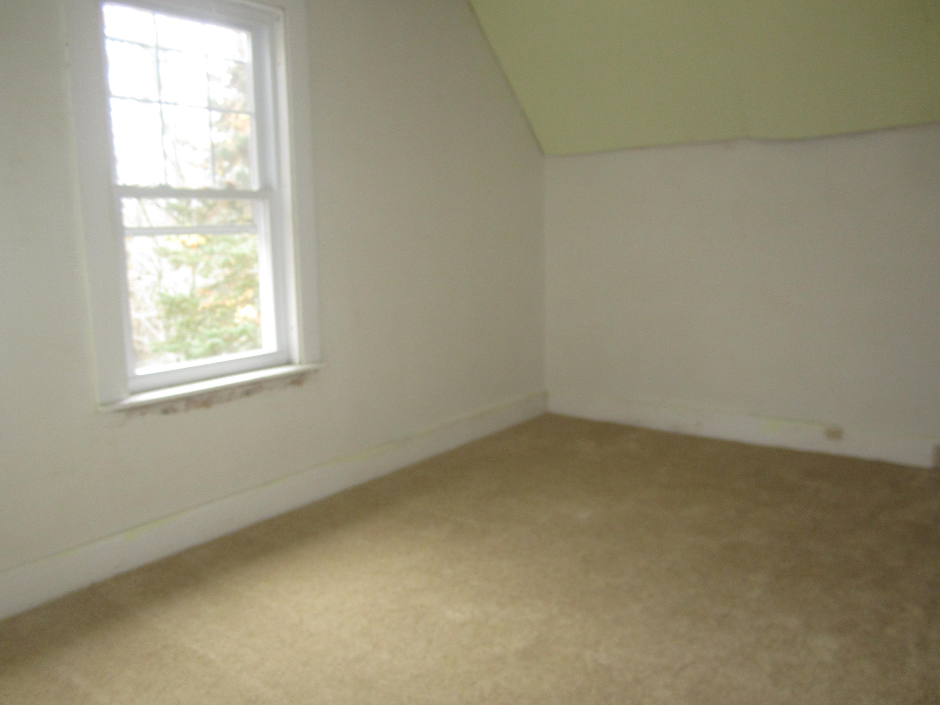 420 Ocean Point Road Boothbay, ME 04544 - Photo 11 of 16 IMG_1536