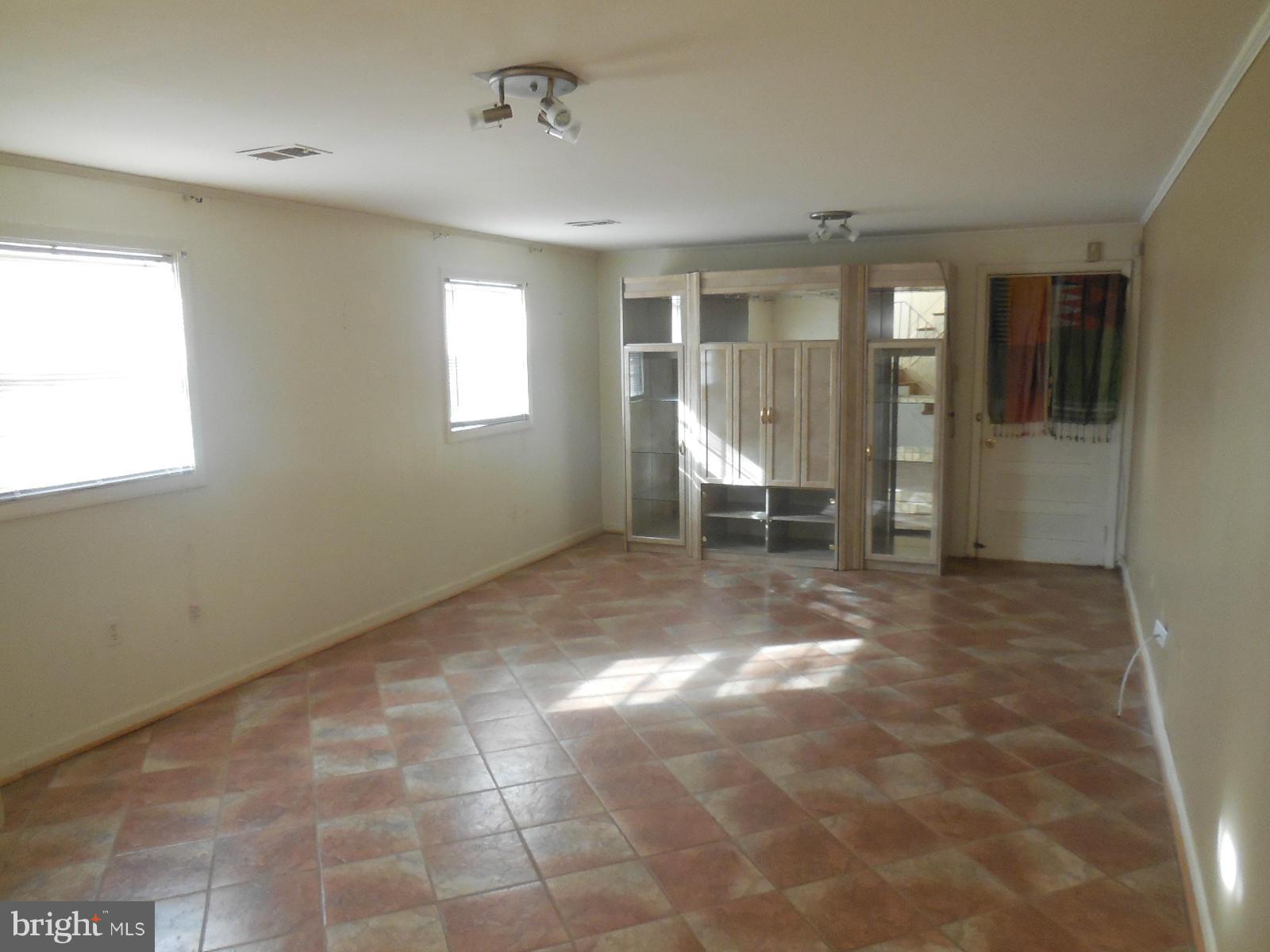 4313 Bel Pre Road Rockville, MD 20853 - Photo 21 of 26 Family Room