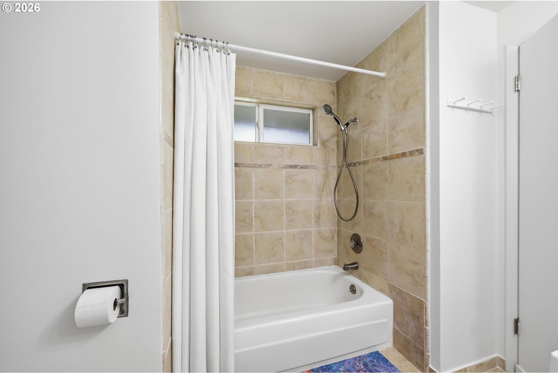 1500 Norkenzie Road, Unit 23 Eugene, OR 97401 - Photo 36 of 45 Gallery Image 36