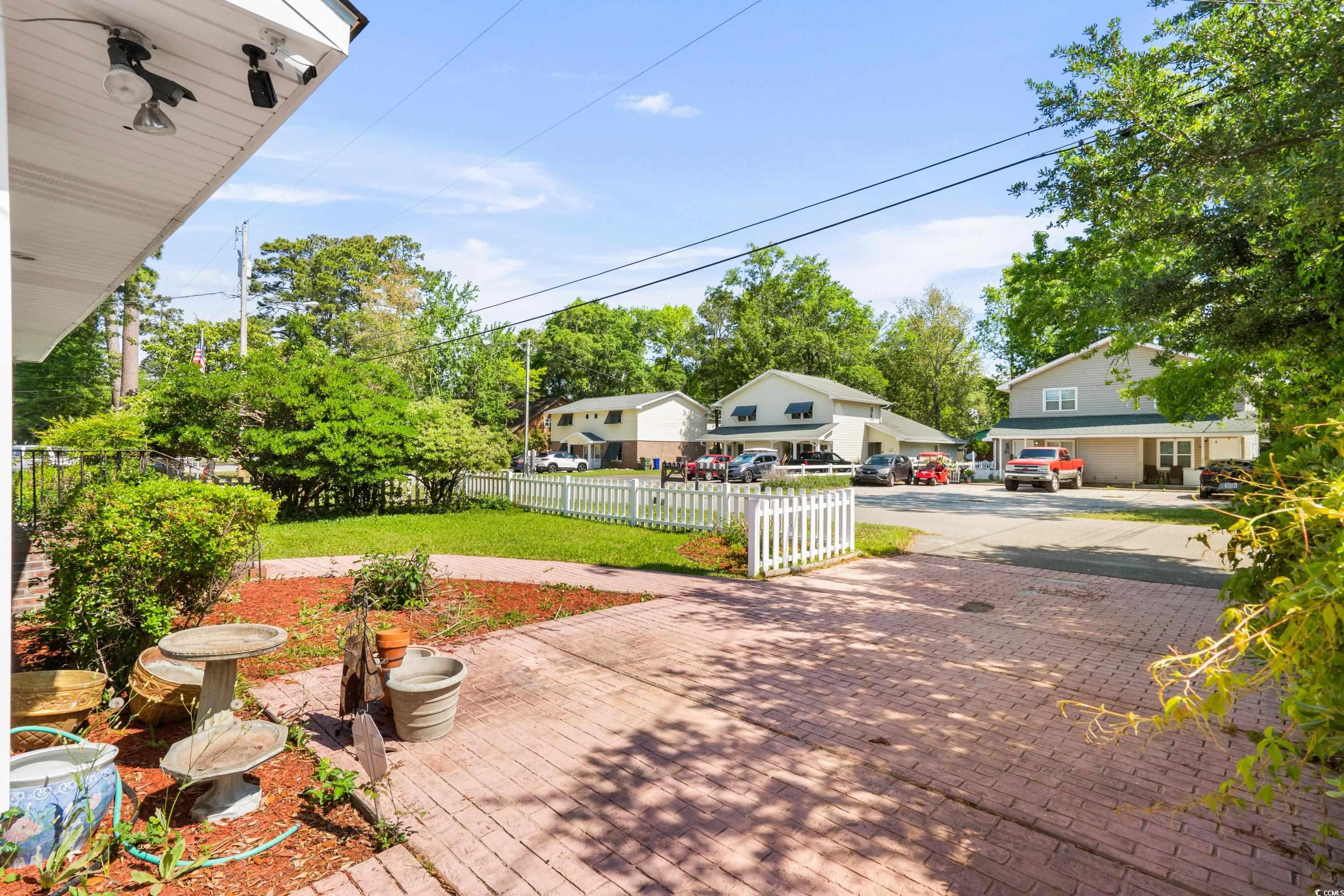 719 Juniper Drive Myrtle Beach, SC 29575 - Photo 3 of 40