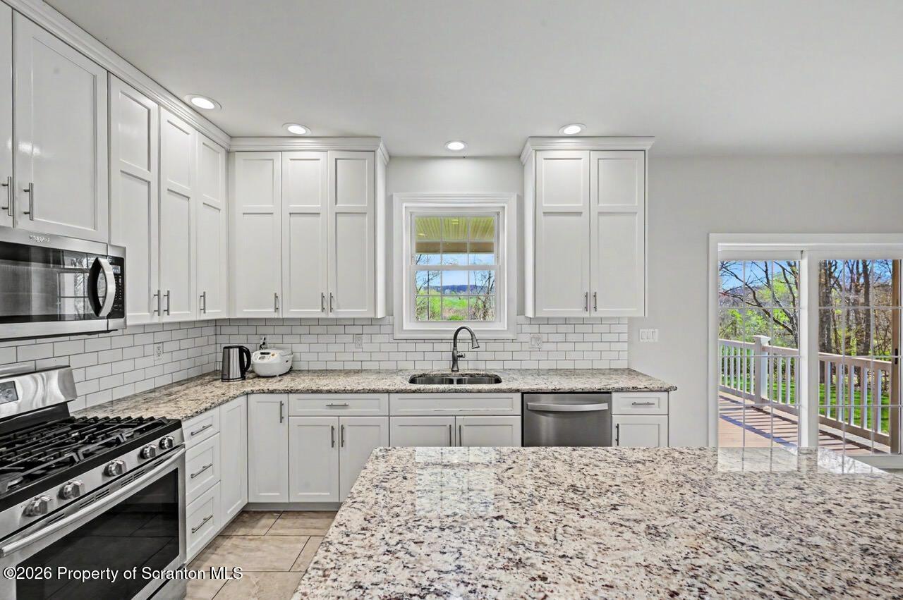 120 Kimberly Circle Clarks Summit, PA 18411 - Photo 12 of 45 120 Kimberly Cir 20 Large