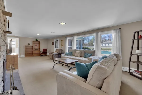 $699,000 | 705 Schoolhouse Lane, Bound Brook, NJ 08805