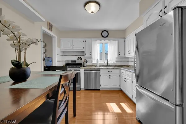 $699,000 | 705 Schoolhouse Lane, Bound Brook, NJ 08805