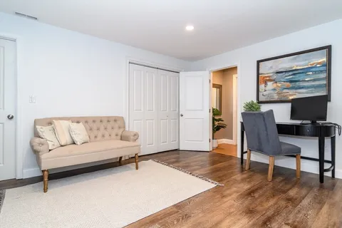 $2,250,000 | 2 Hunters Lane, Natick, MA 01760