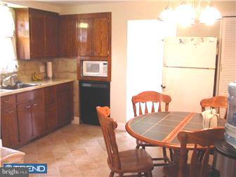 206 Rodney Road Ridley Park, PA 19078 - Photo 5 of 12 Kitchen
