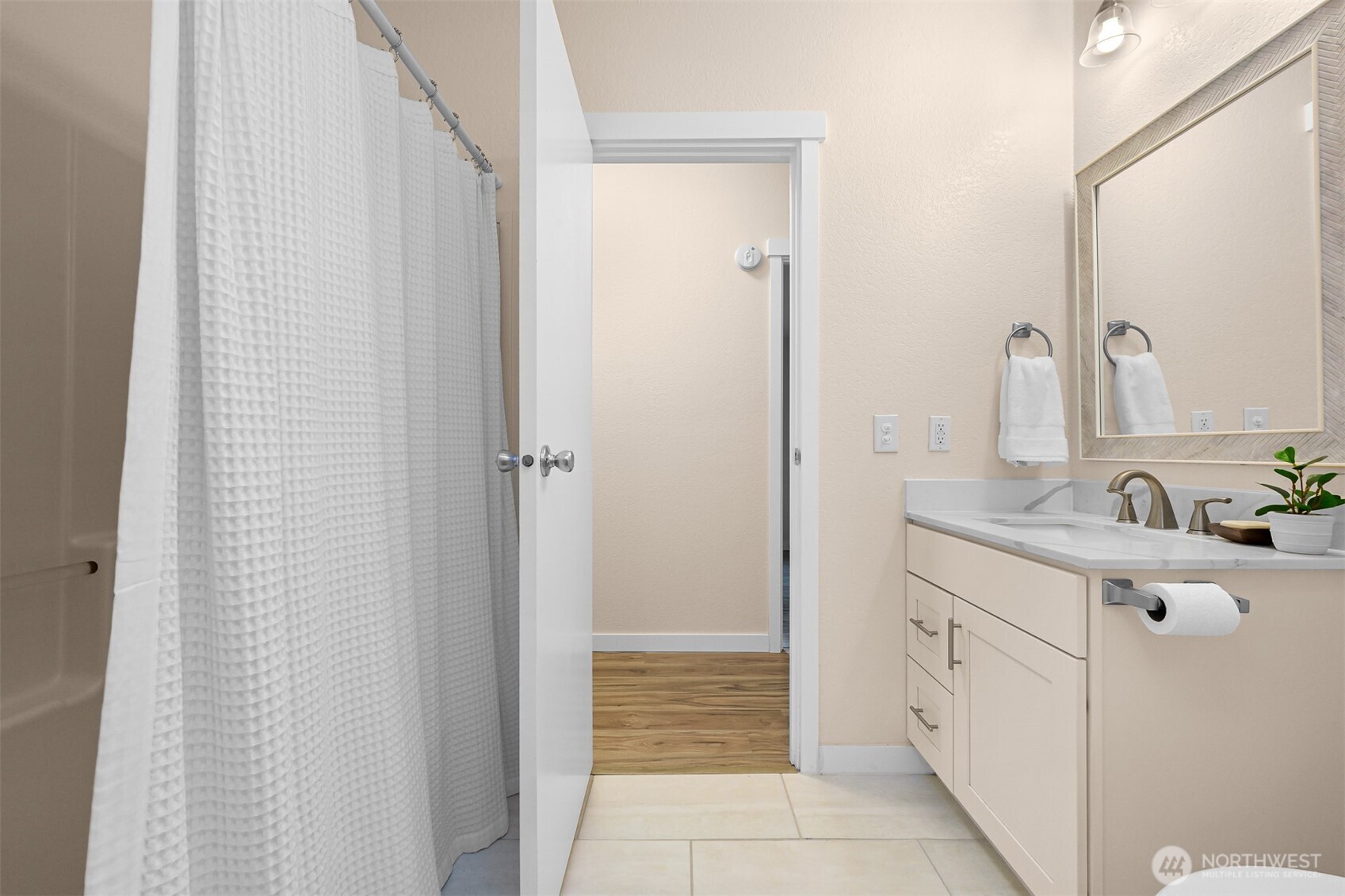 6159 Cedar Lane Maple Falls, WA 98266 - Photo 25 of 31 a bathroom with a sink and a mirror