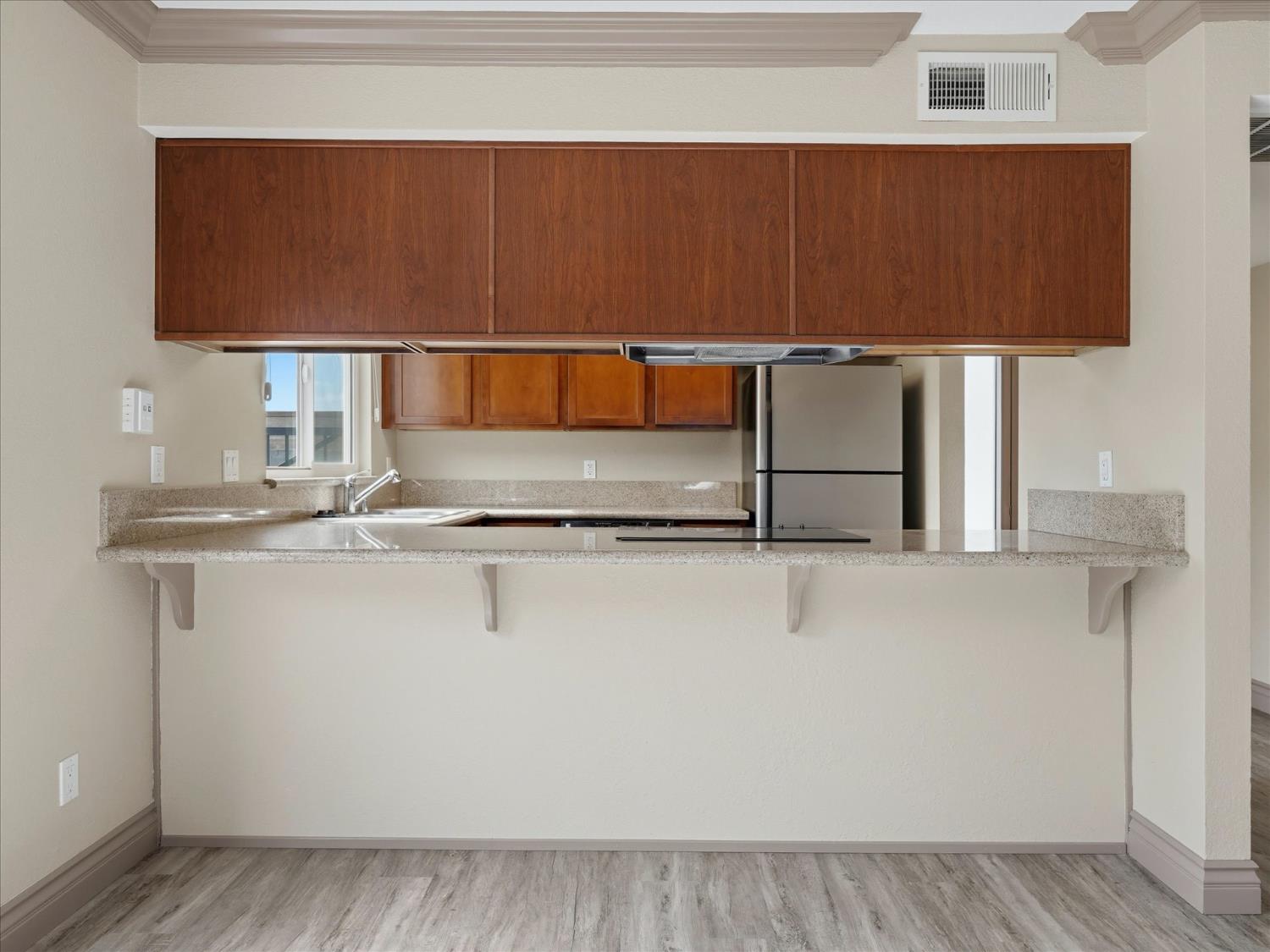 7675 North First Street, Unit 140 Fresno, CA 93720 - Photo 17 of 33