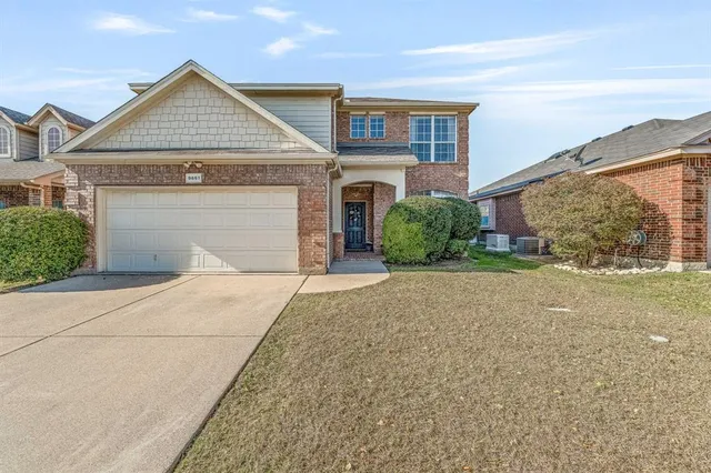 $359,900 | 9661 Minton Drive, Fort Worth, TX 76108