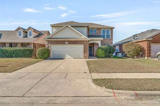 $359,900 | 9661 Minton Drive, Fort Worth, TX 76108