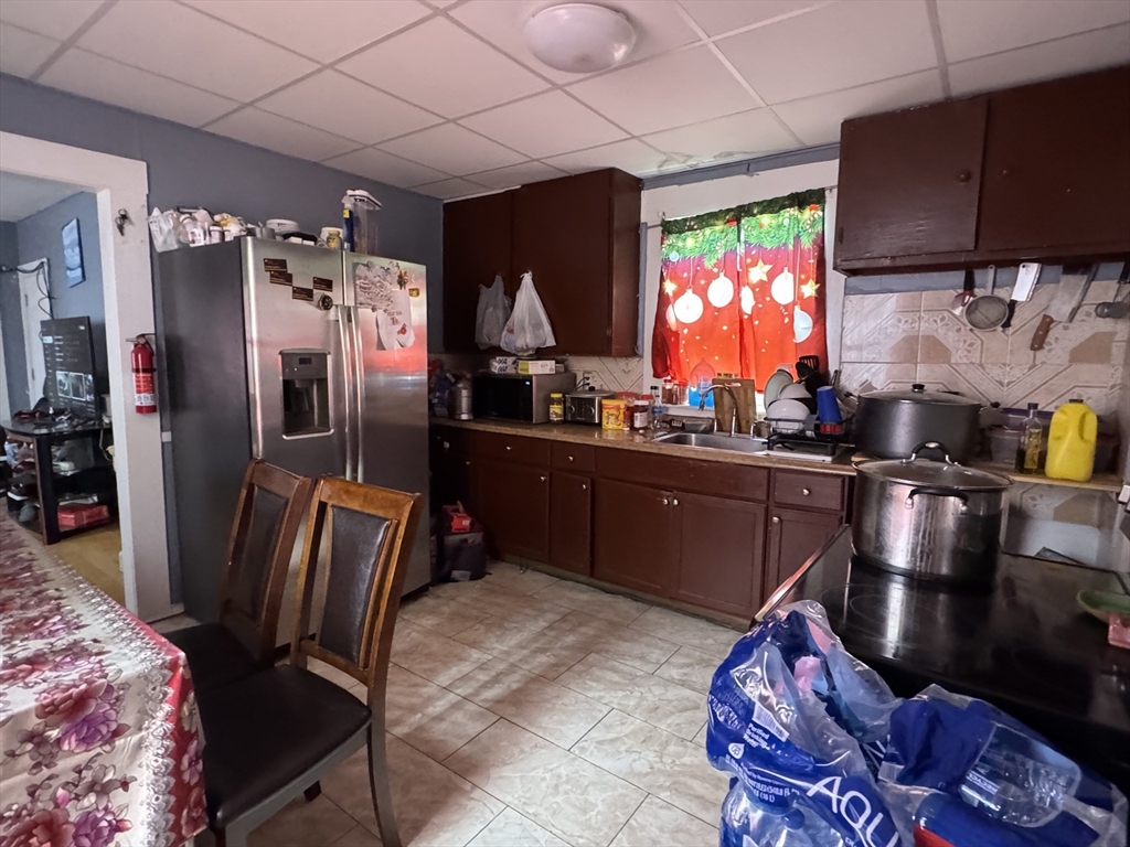 40 Freeman Street Framingham, MA 01702 - Photo 20 of 34