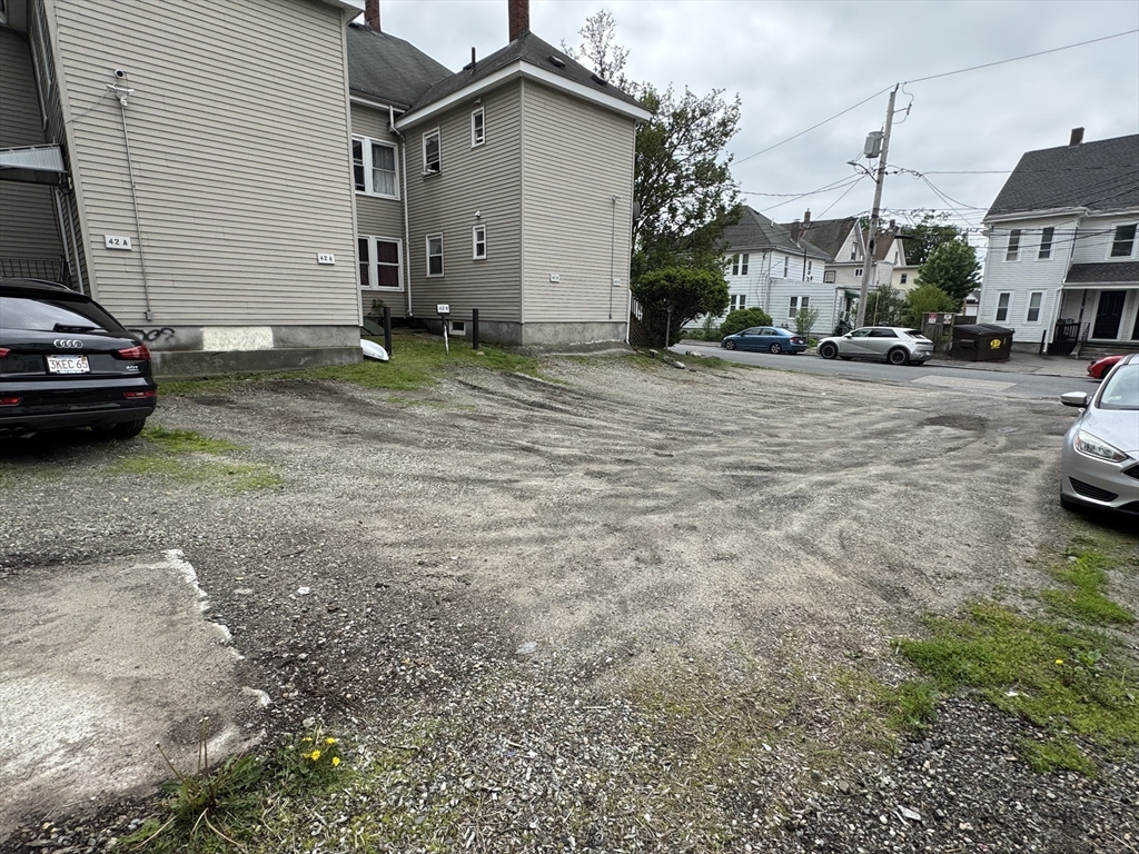 40 Freeman Street Framingham, MA 01702 - Photo 32 of 34