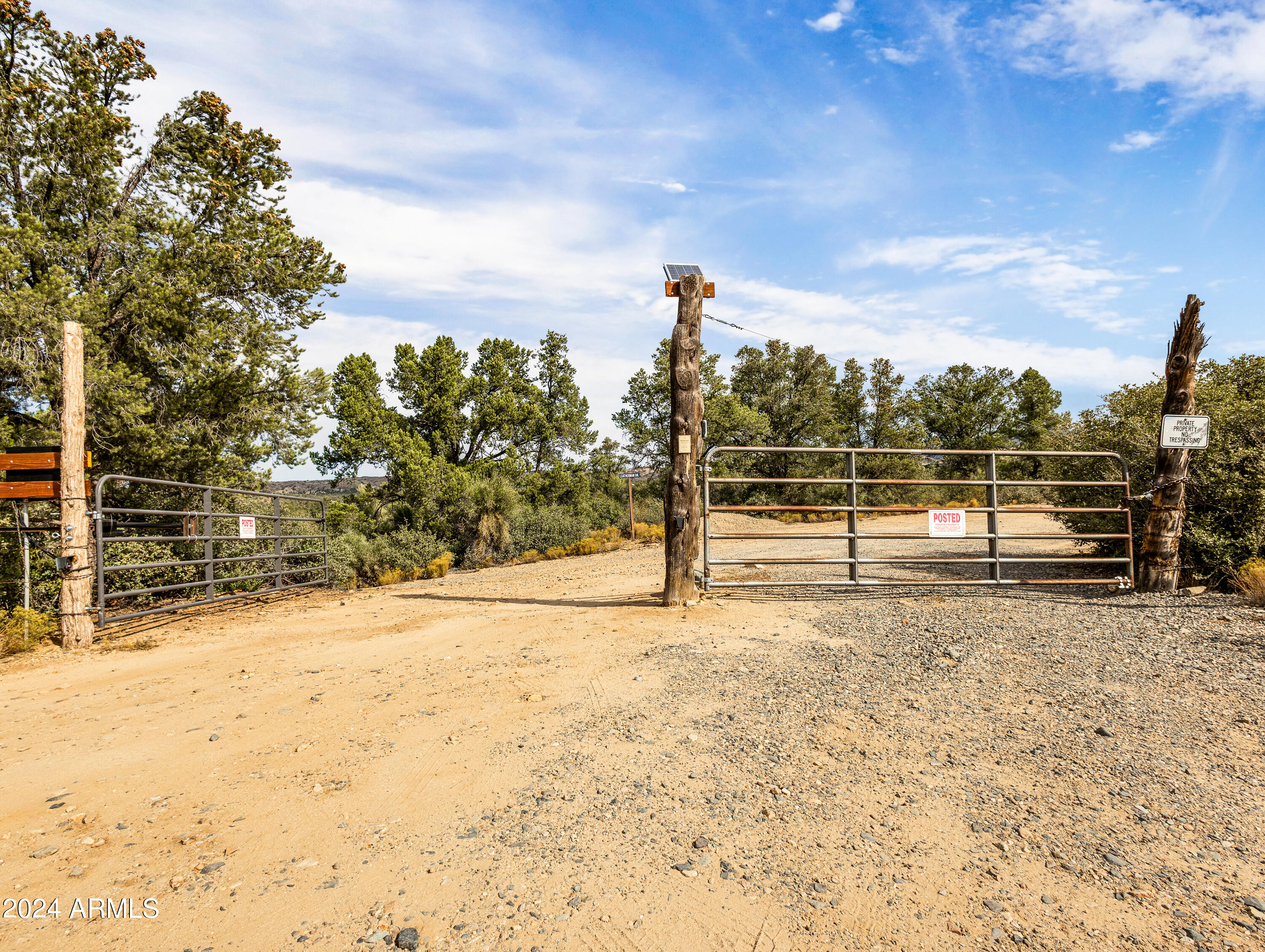 15750 South Middle Ridge Road Kirkland, AZ 86332 - Photo 20 of 76 15750 S Middle Ridge Rd-10