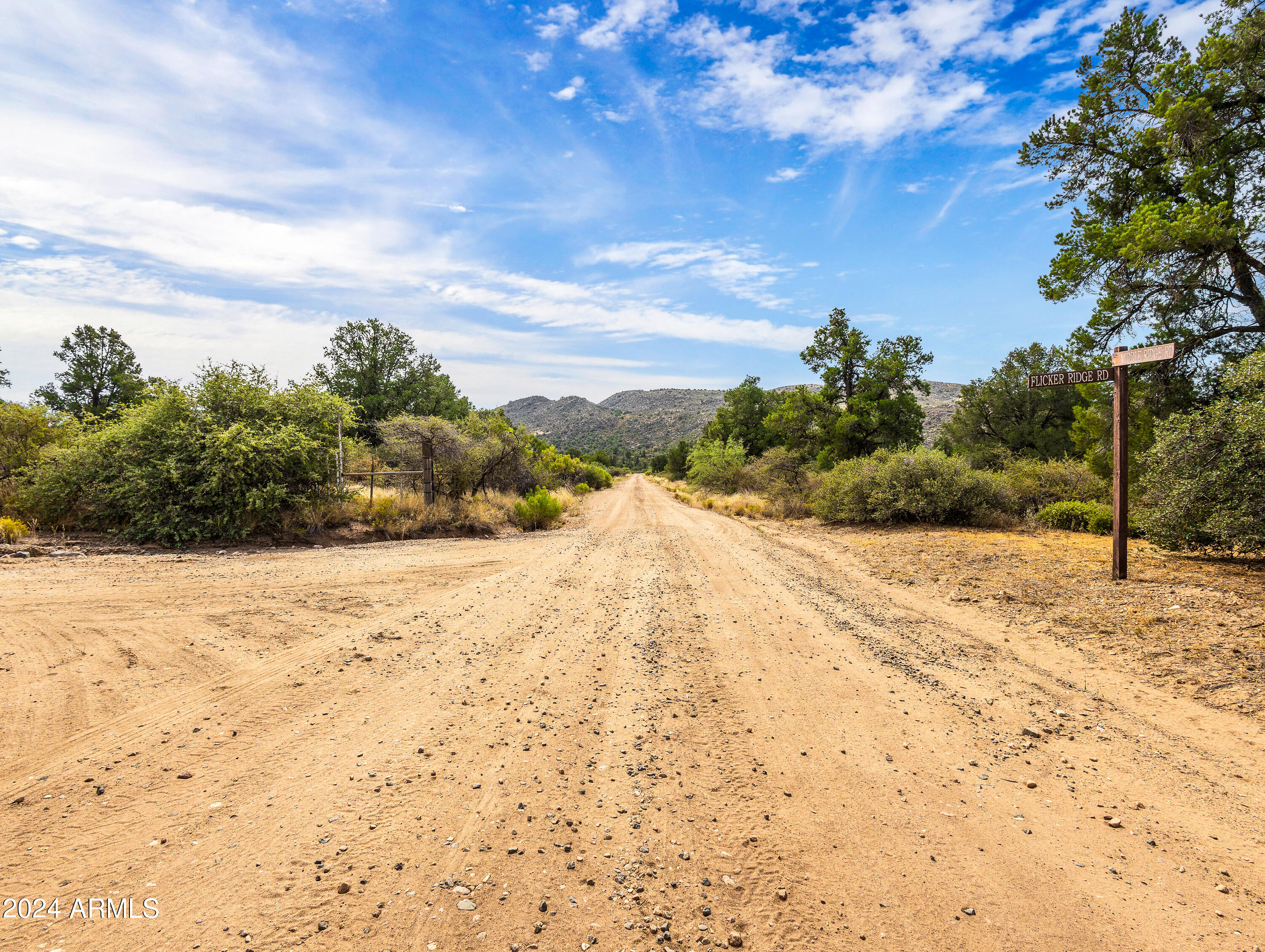 15750 South Middle Ridge Road Kirkland, AZ 86332 - Photo 4 of 76 15750 S Middle Ridge Rd-13