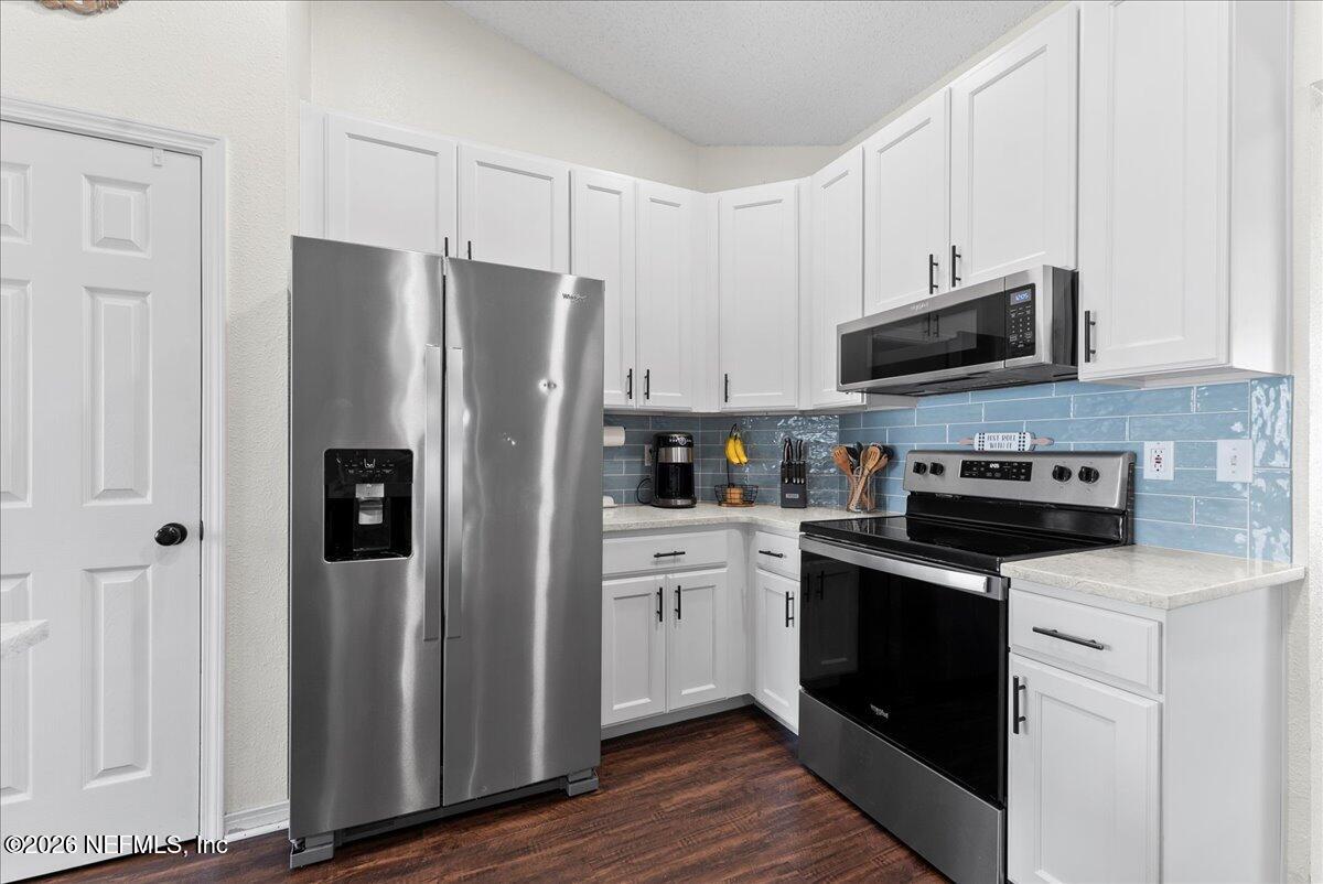 10377 Shelby Creek Road North Jacksonville, FL 32221 - Photo 12 of 42 07-DSC7145