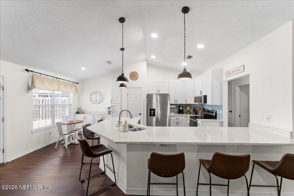 10377 Shelby Creek Road North Jacksonville, FL 32221 - Photo 13 of 42 09-DSC7130-1