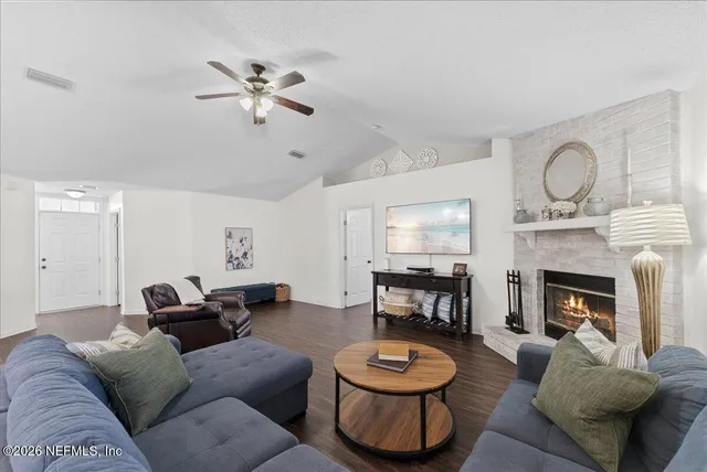 $340,000 | 10377 Shelby Creek Road North, Jacksonville, FL 32221