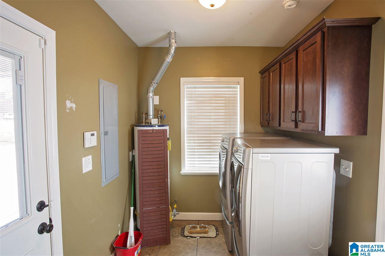 969 6th Street Pleasant Grove, AL 35127 - Photo 7 of 22