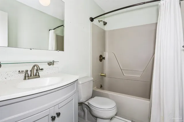 $319,900 | 4221 Burtonwood Drive, Pensacola, FL 32514