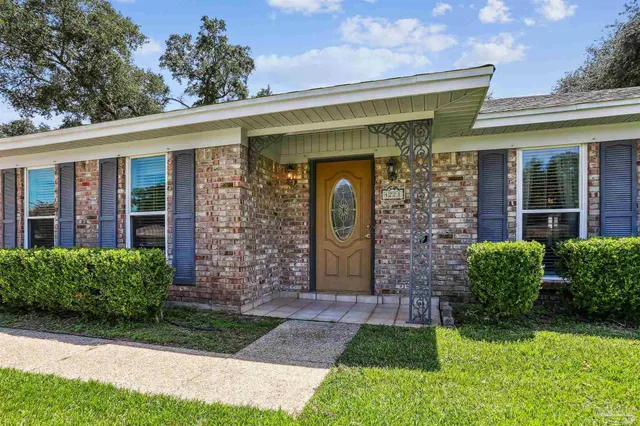 $319,900 | 4221 Burtonwood Drive, Pensacola, FL 32514