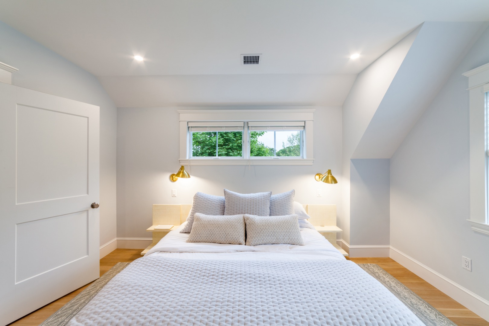 38 Pinehurst Road Edgartown, MA 02539 - Photo 23 of 38 a bedroom with a bed and a window