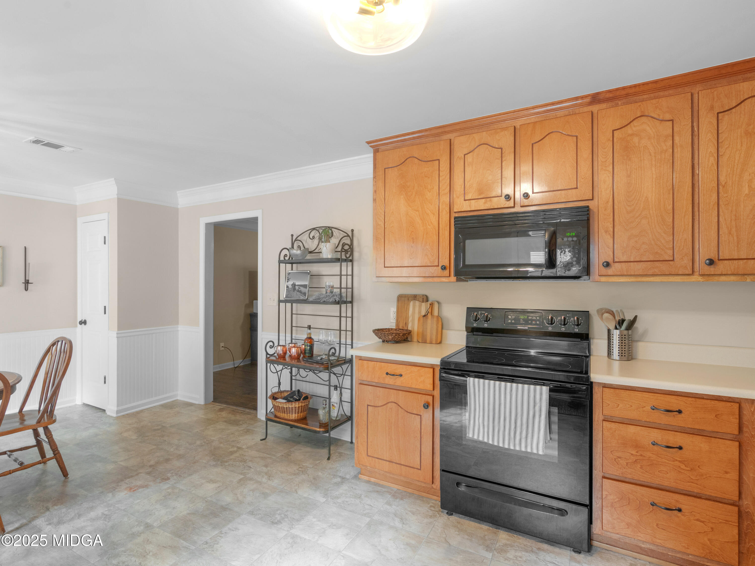 500 Moon Road Griffin, GA 30223 - Photo 11 of 47 Kitchen