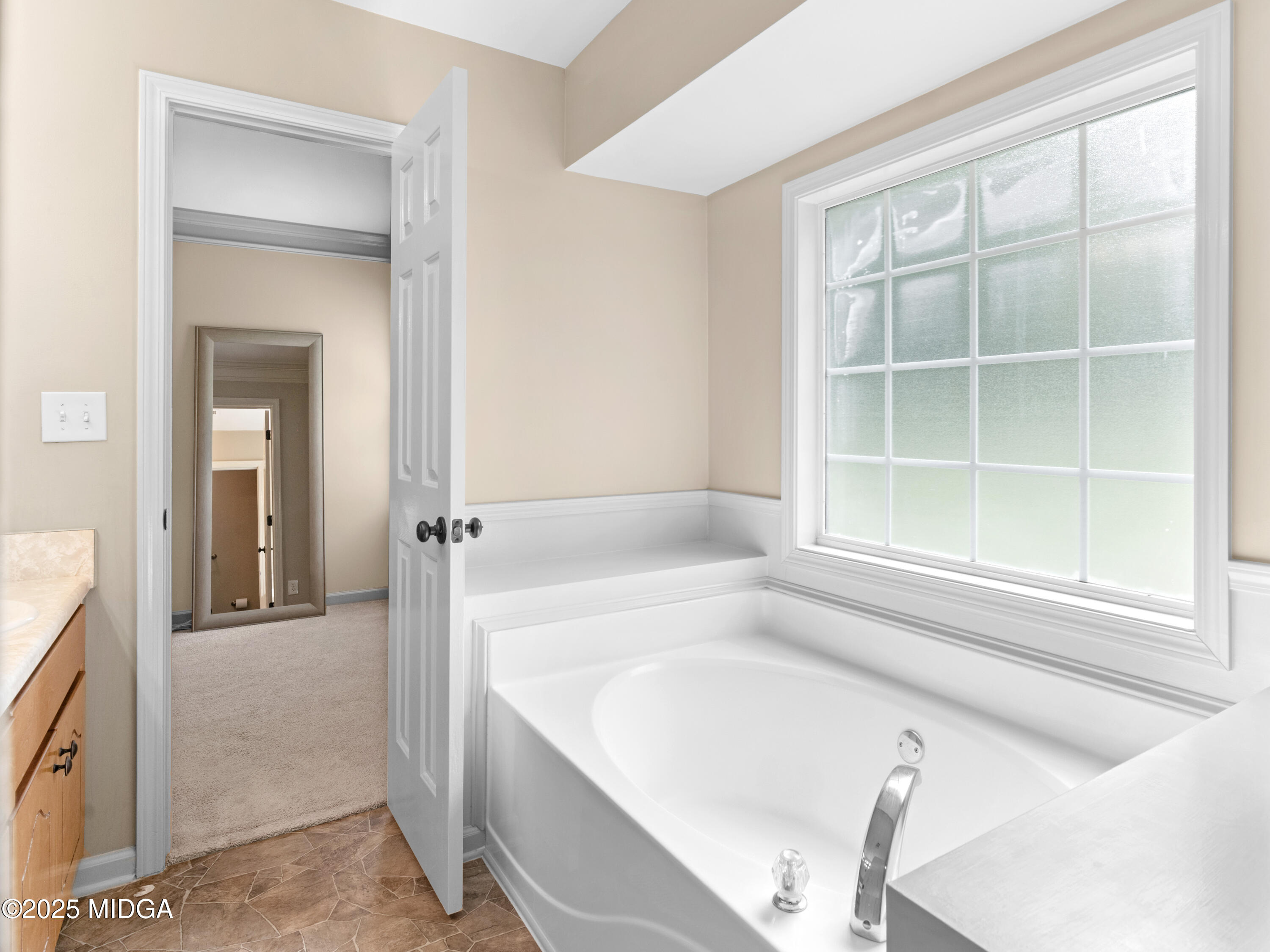 500 Moon Road Griffin, GA 30223 - Photo 24 of 47 Primary Bath