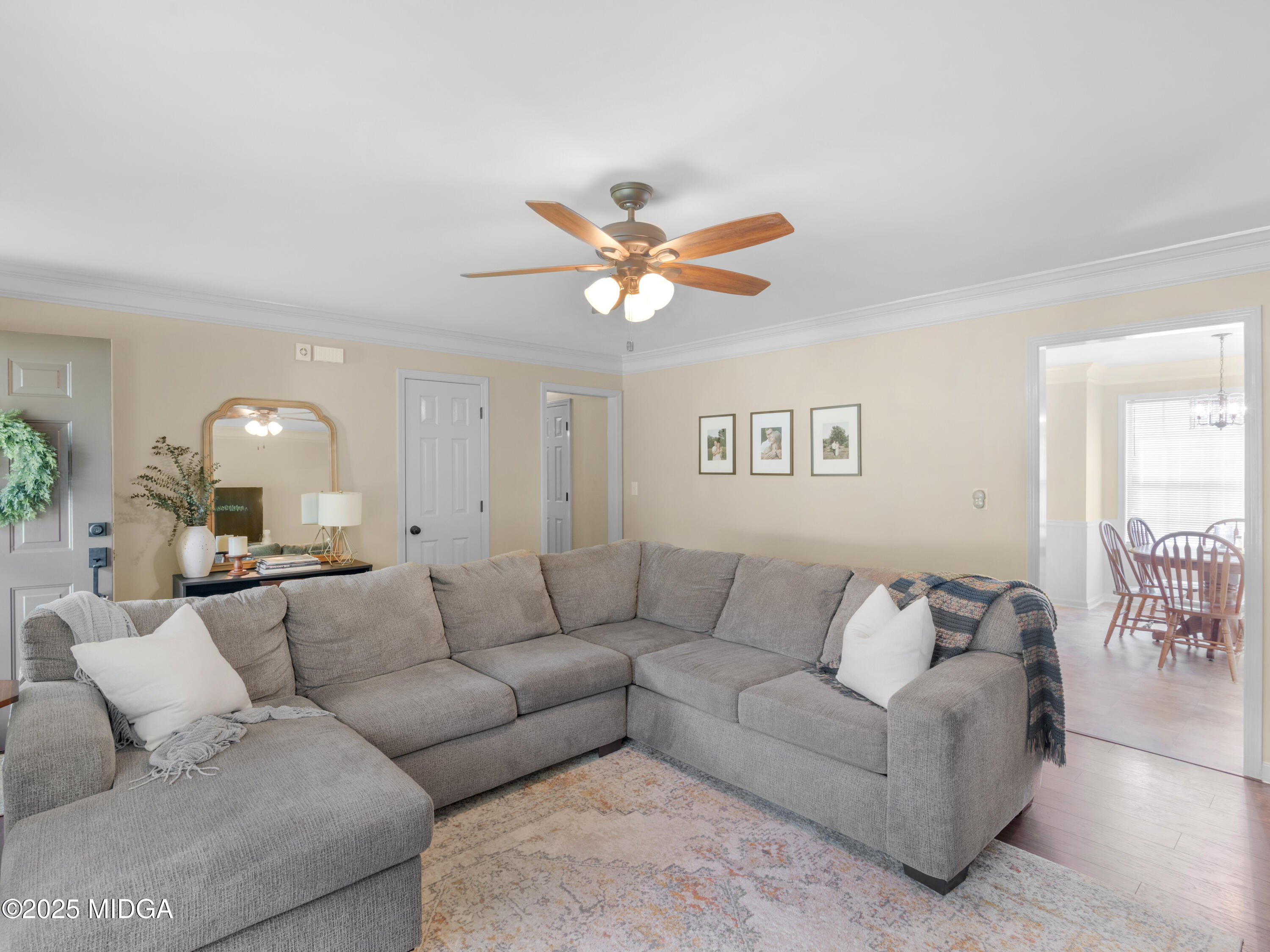 500 Moon Road Griffin, GA 30223 - Photo 5 of 47 Living Room