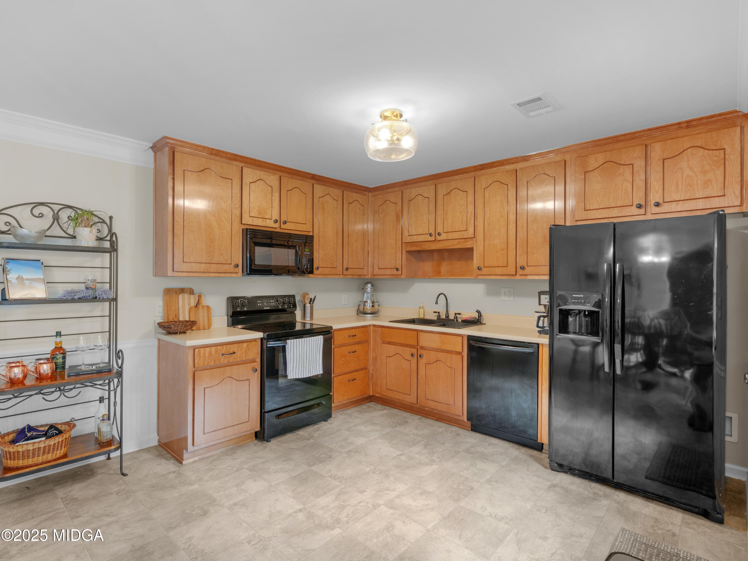 500 Moon Road Griffin, GA 30223 - Photo 8 of 47 Kitchen