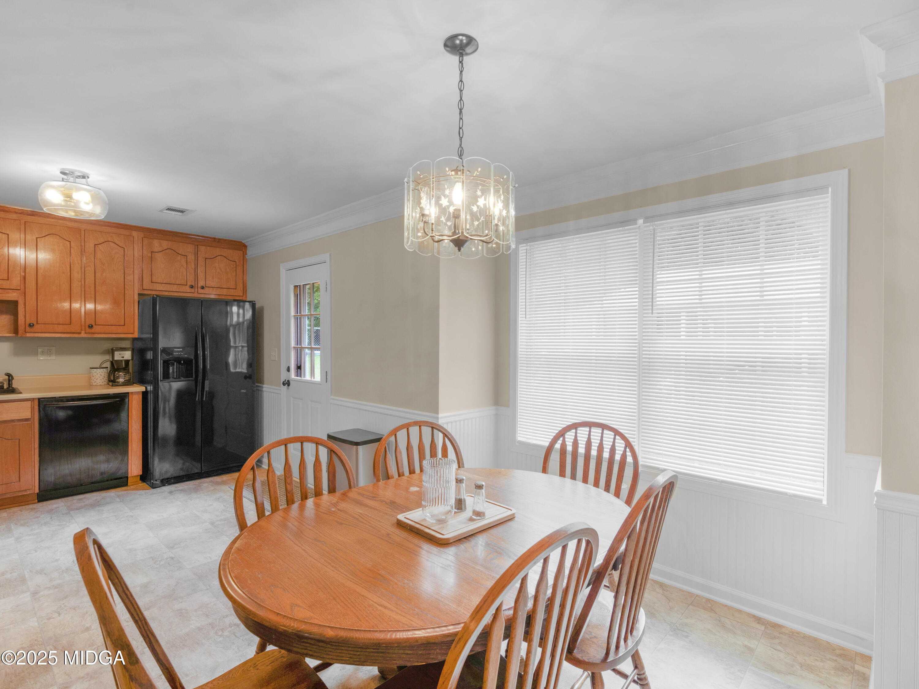 500 Moon Road Griffin, GA 30223 - Photo 9 of 47 Kitchen