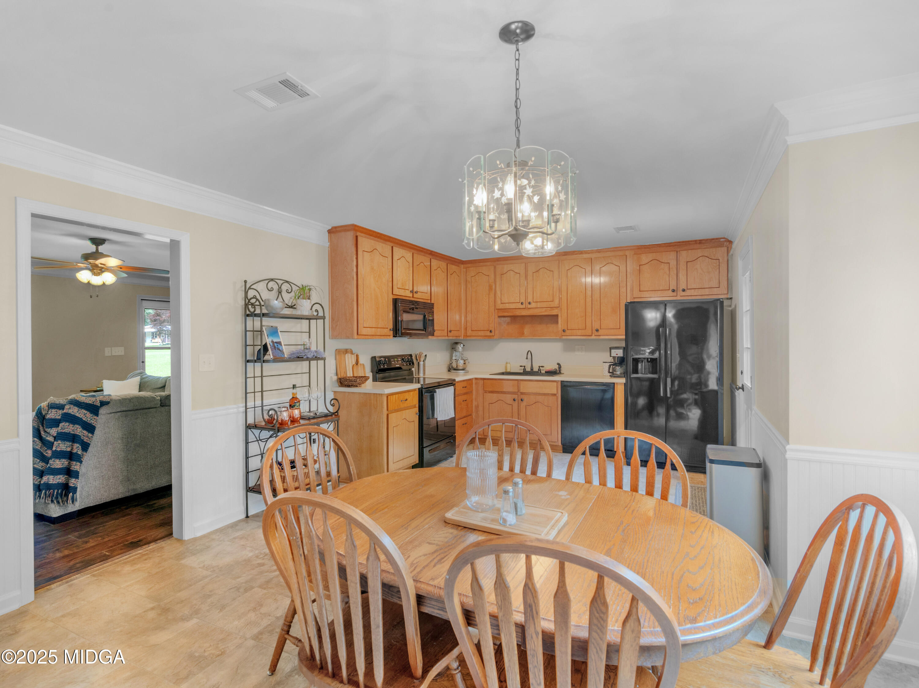 500 Moon Road Griffin, GA 30223 - Photo 10 of 47 Kitchen