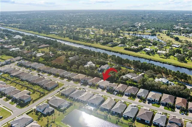a view of a tennis court