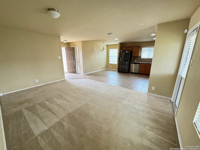 $1,800 | 1411 Dry Eagle, San Antonio, TX 78245