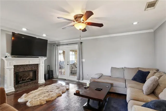 $274,900 | 3605 Charles Drive, Chalmette, LA 70043