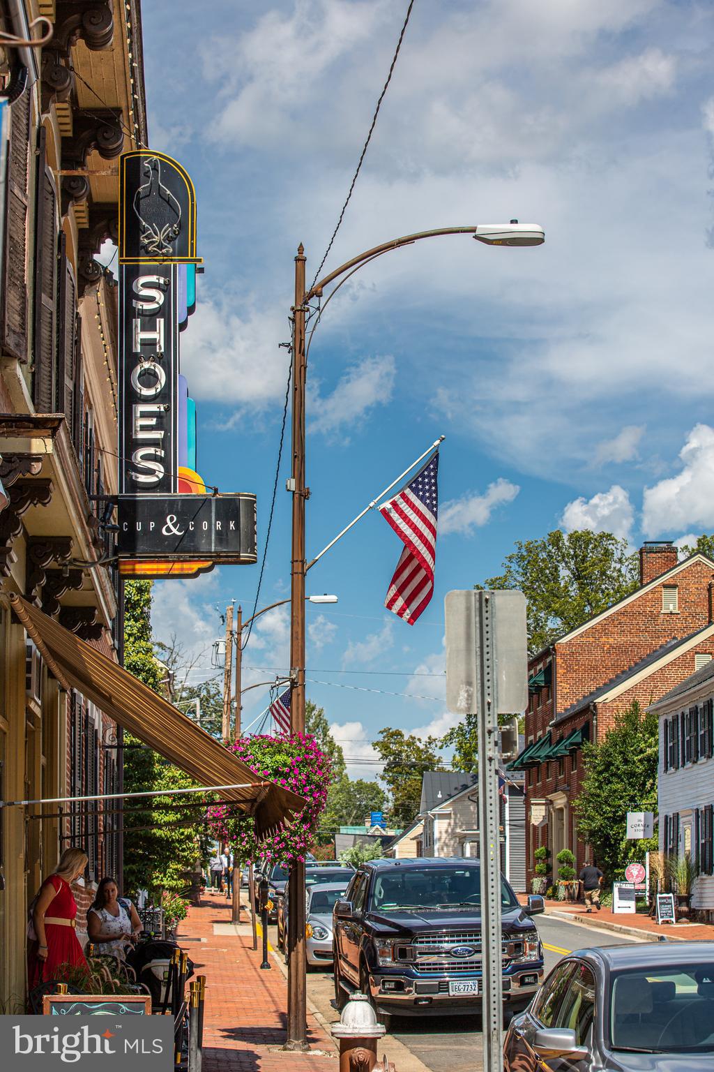 405 Edwards Ferry Road Northeast Leesburg, VA 20176 - Photo 76 of 95 DOWNTOWN HISTORIC LEESBURG