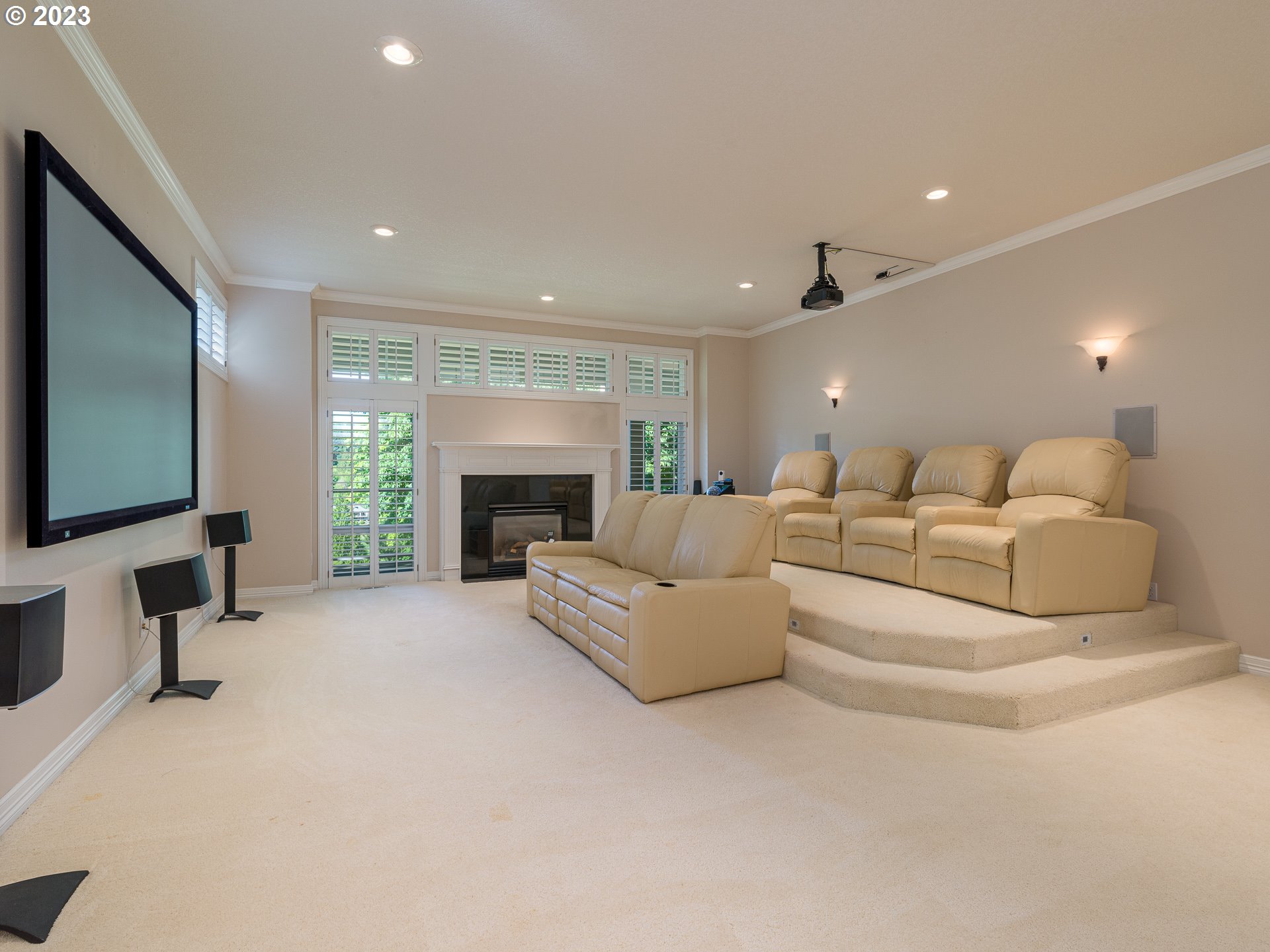 565 Southeast 46th Drive Gresham, OR 97080 - Photo 41 of 48 a living room with furniture and a flat screen tv