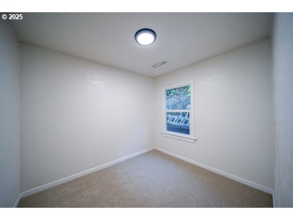 428 Elm Avenue Reedsport, OR 97467 - Photo 13 of 37 Bedroom